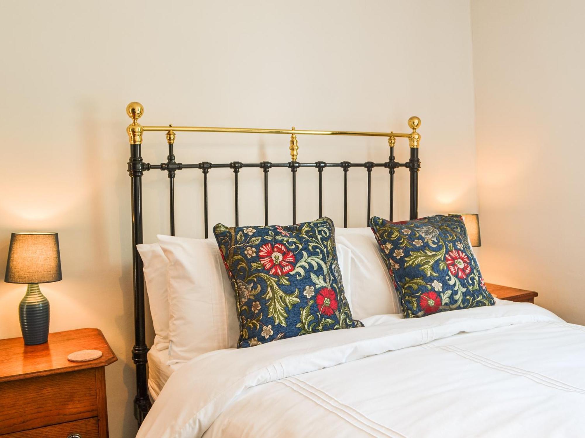 Hambleton House Villa มัลทัน ภายนอก รูปภาพ